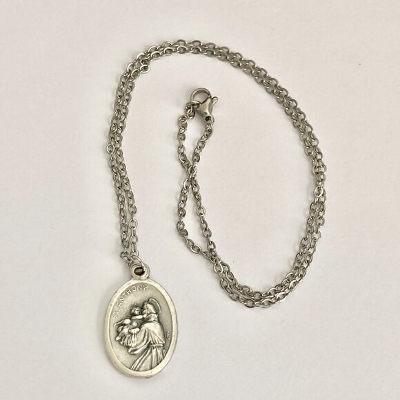 Vintage Saint Anthony Francis Medal Pendant Necklace Italy 24" Stainless Chain - Picture 12 of 15
